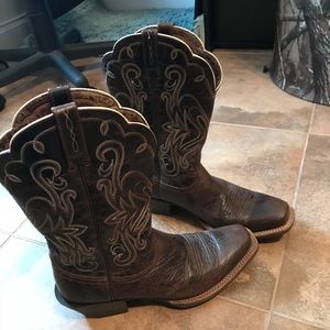 Ariat women’s boots